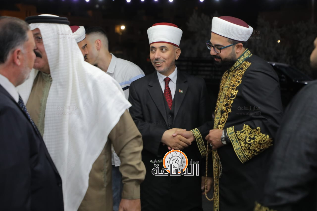 Madar Al-Saa Images 0.2045999890061767