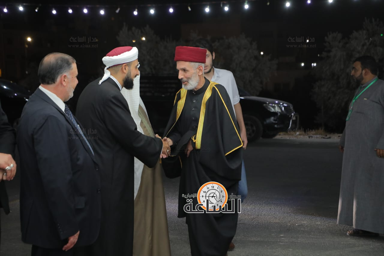 Madar Al-Saa Images 0.8852351682925463