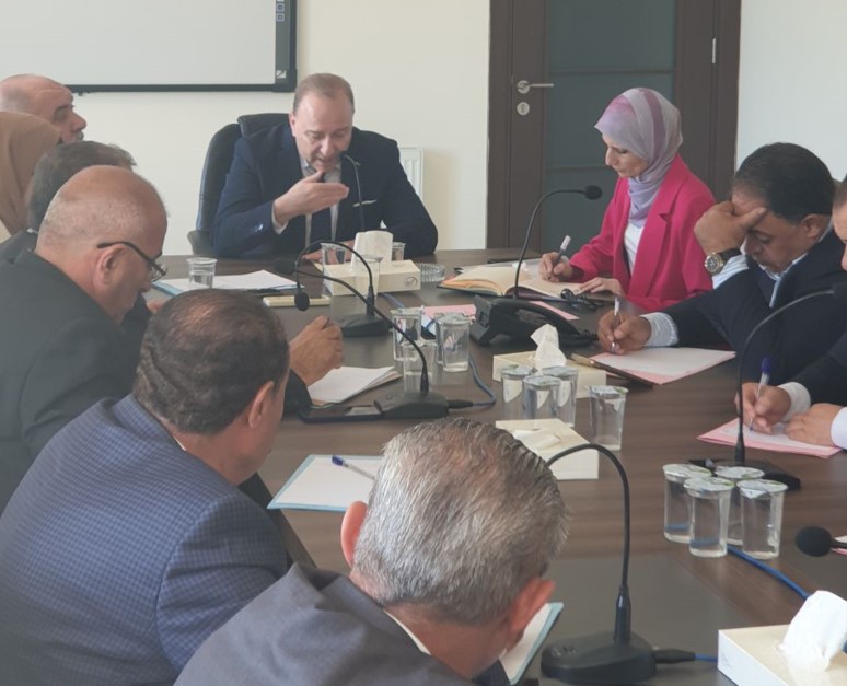 Madar Al-Saa Images 0.06706041952806219