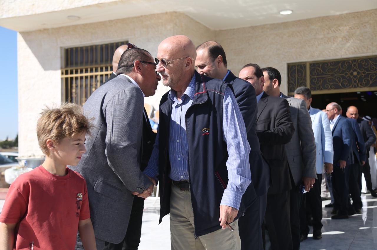 Madar Al-Saa Images 0.919533673005883