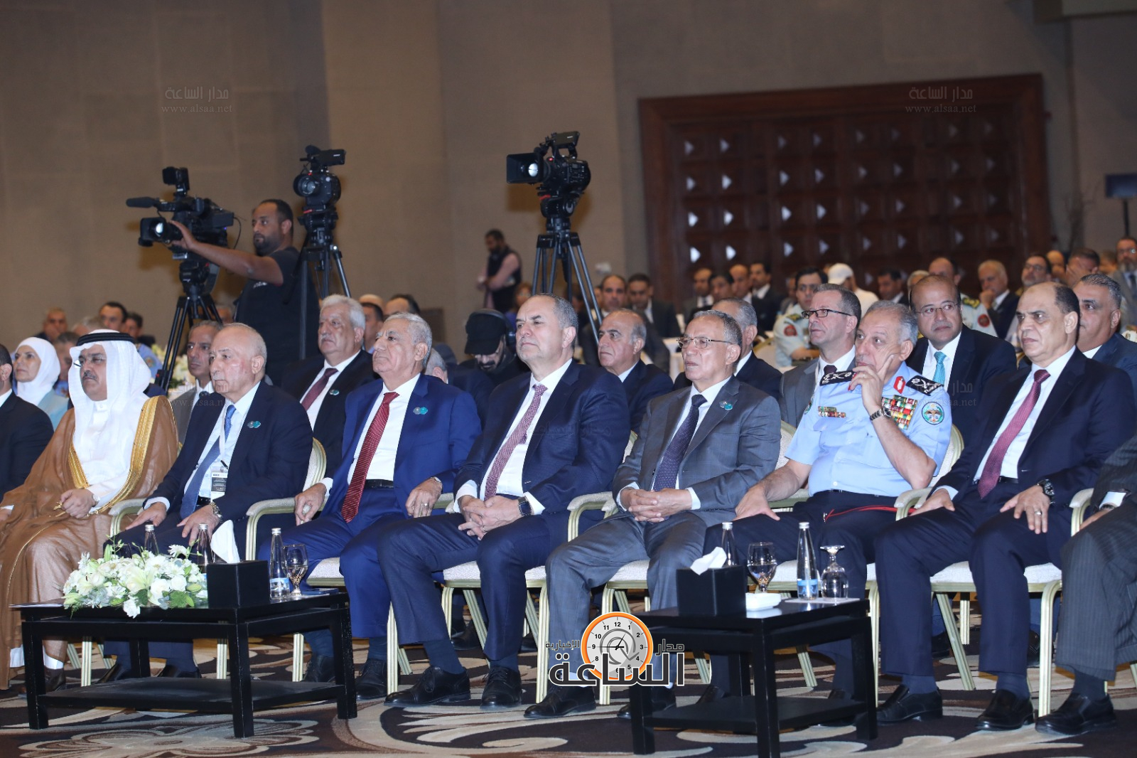 Madar Al-Saa Images 0.006911246429184947