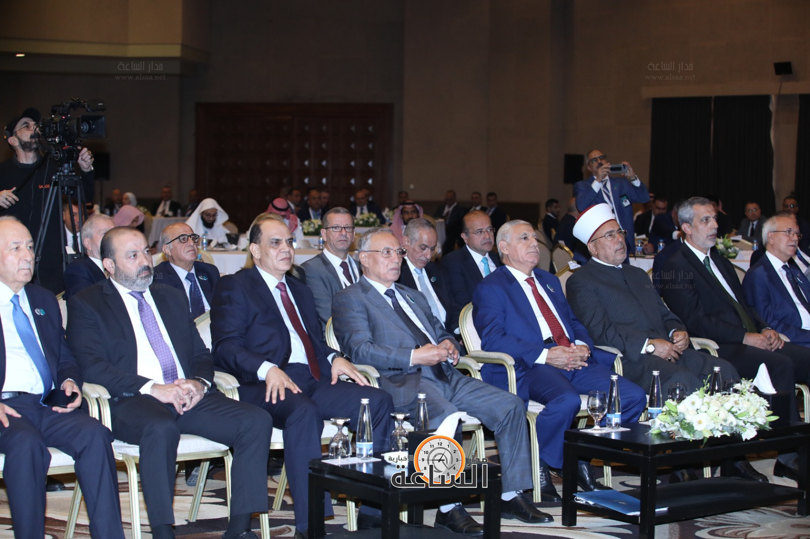 Madar Al-Saa Images 0.6361468944173037