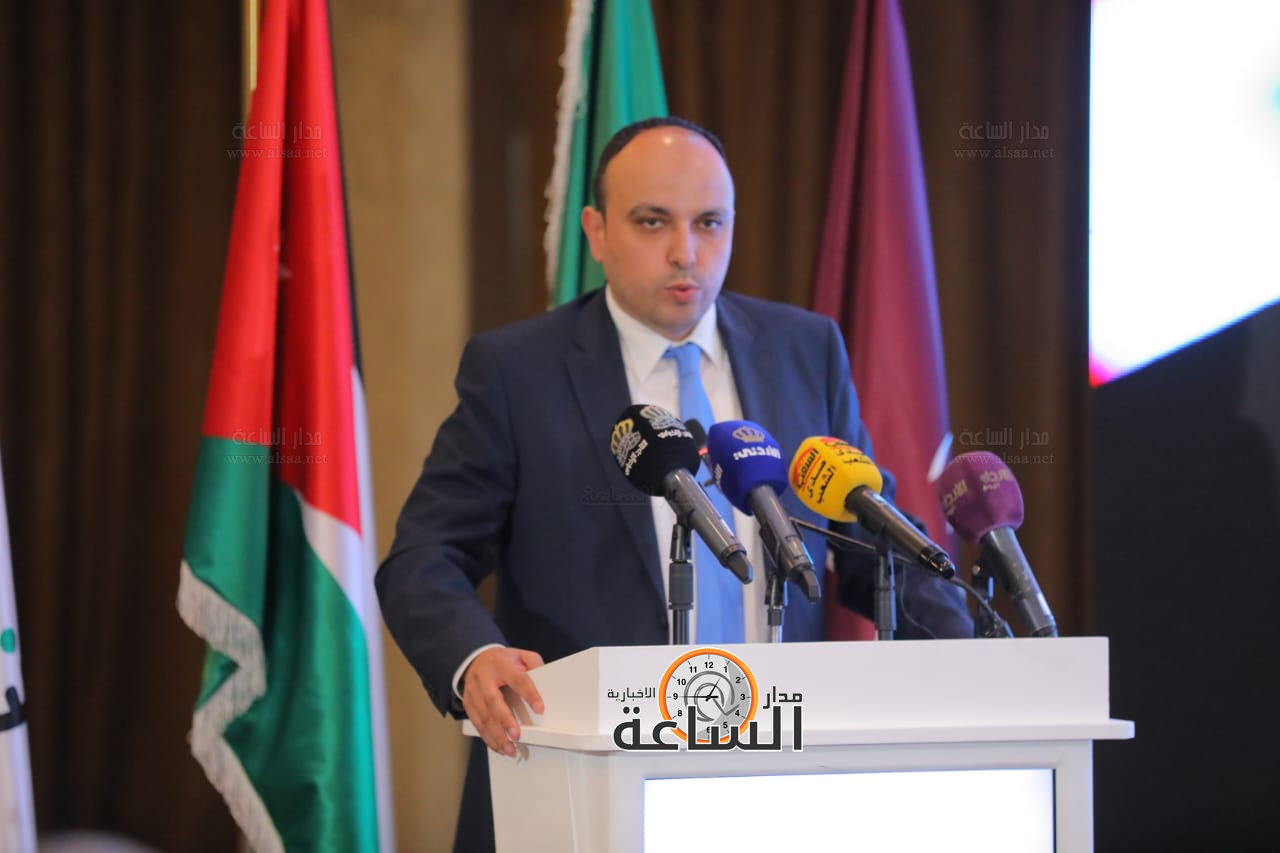 Madar Al-Saa Images 0.3501404492564626