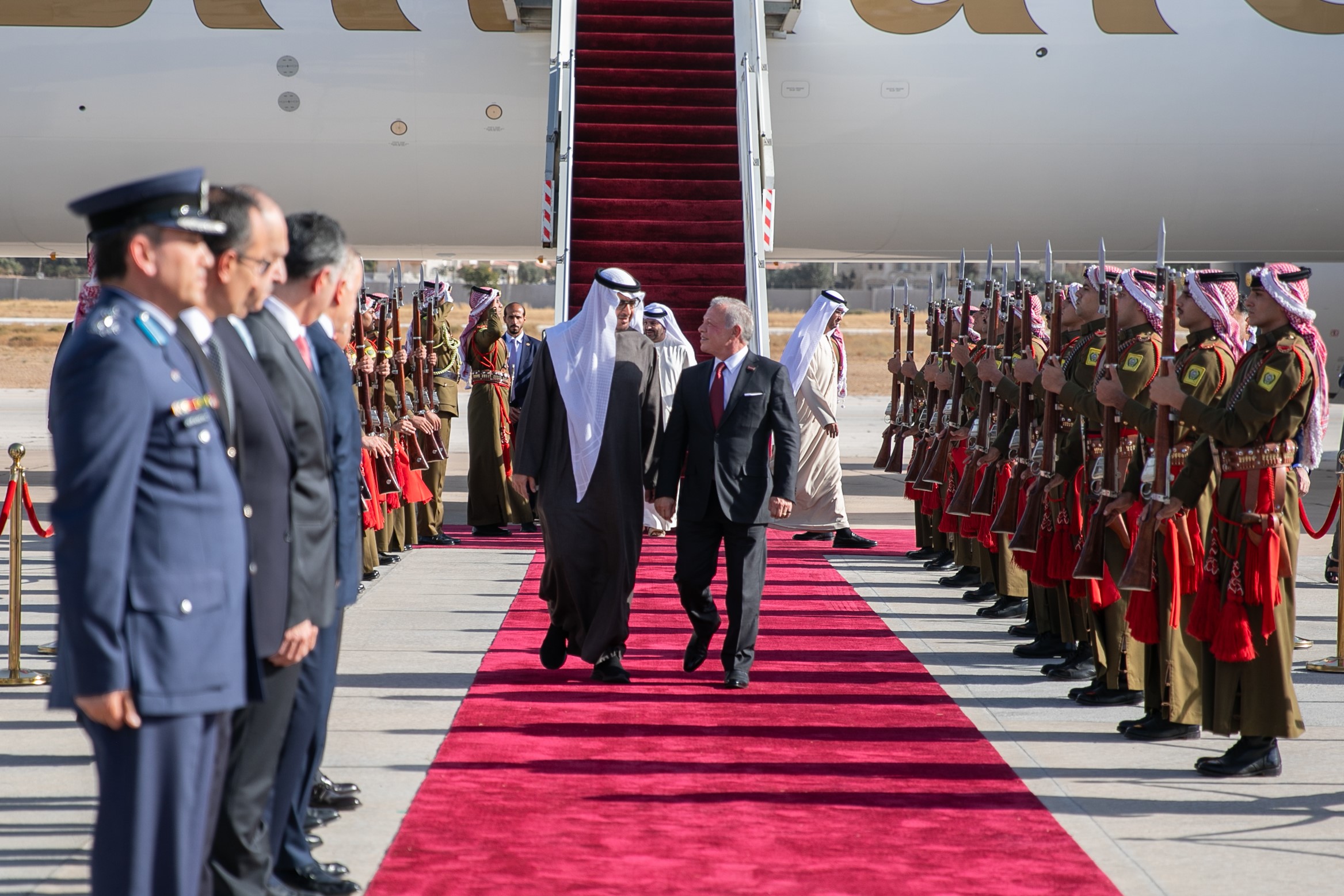 Madar Al-Saa Images 0.5043369536610793