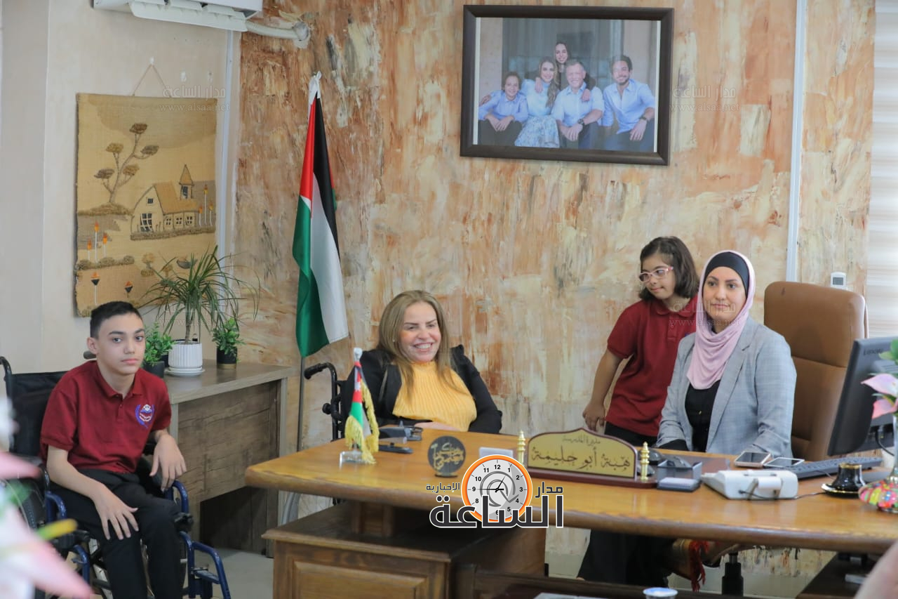 Madar Al-Saa Images 0.6908425530870179