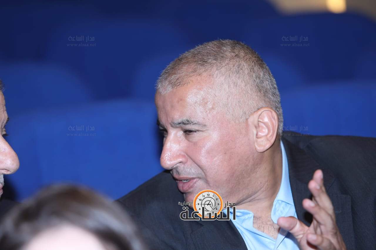 Madar Al-Saa Images 0.9703650846507135