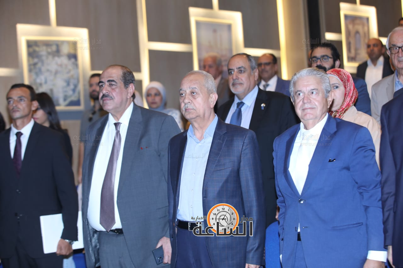 Madar Al-Saa Images 0.7471501037596684