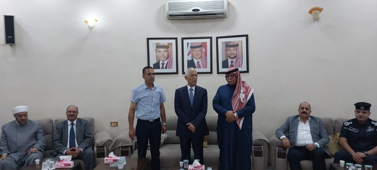 Madar Al-Saa Images 0.8972606602867719