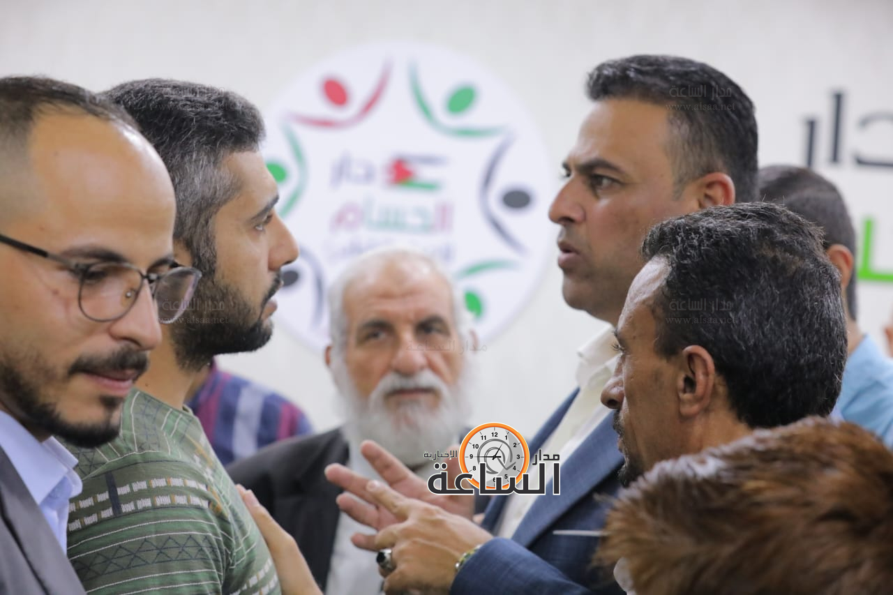 Madar Al-Saa Images 0.6508582875793276