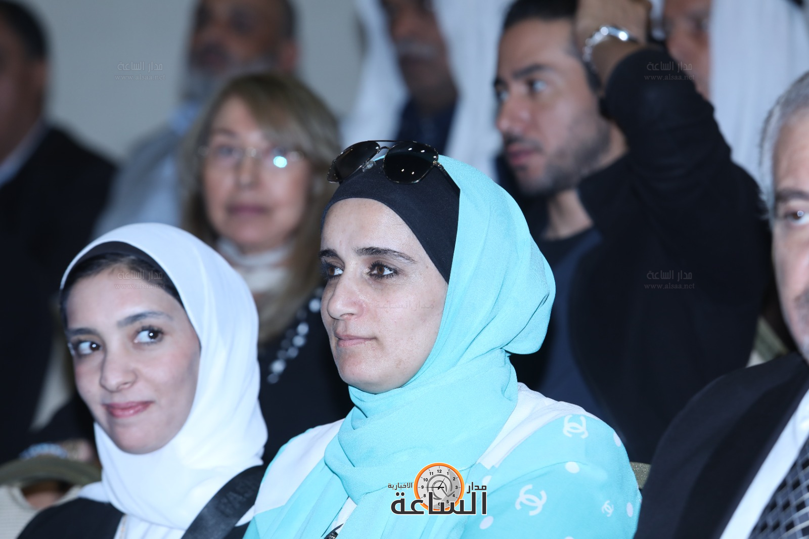 Madar Al-Saa Images 0.3253662287858885