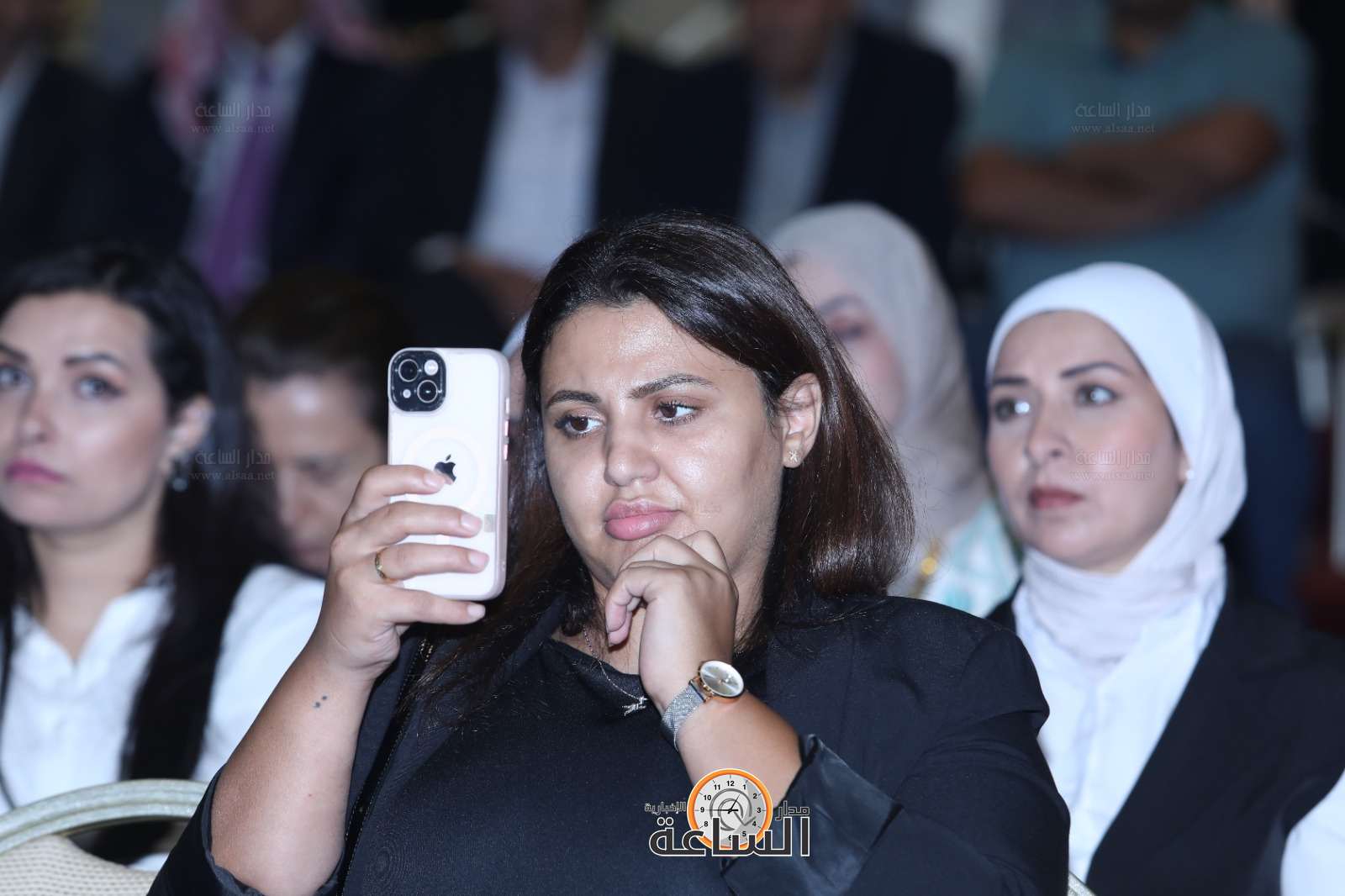 Madar Al-Saa Images 0.7861106732882805