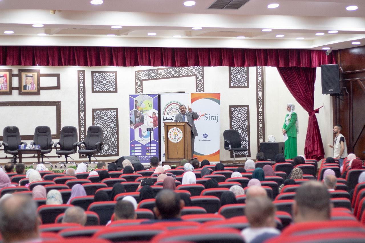 Madar Al-Saa Images 0.7919224517675398