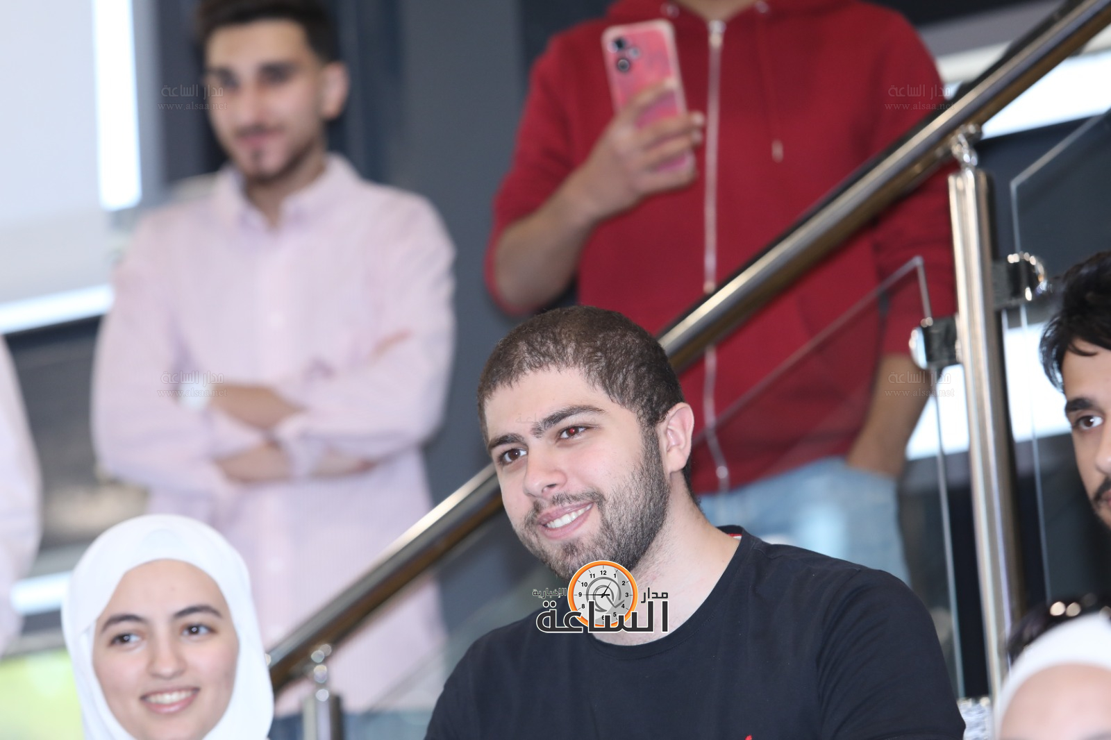 Madar Al-Saa Images 0.3900520031376471