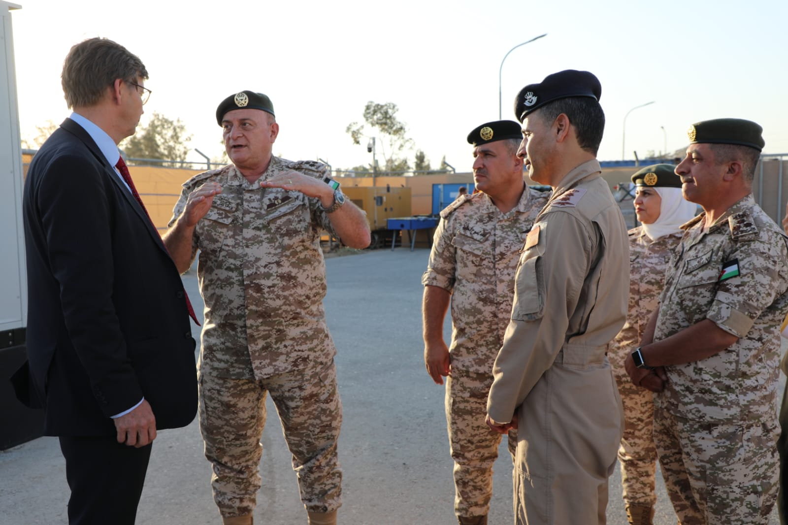 Madar Al-Saa Images 0.5714051125090671