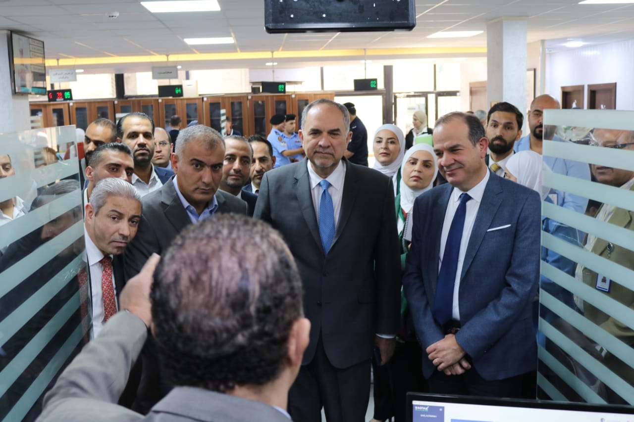 وزير العدل يتفقد سير العمل بمشروع إنشاء محكمة استئناف عمان ويزور مركز الخدمات الحكومية في العبدلي (صور)