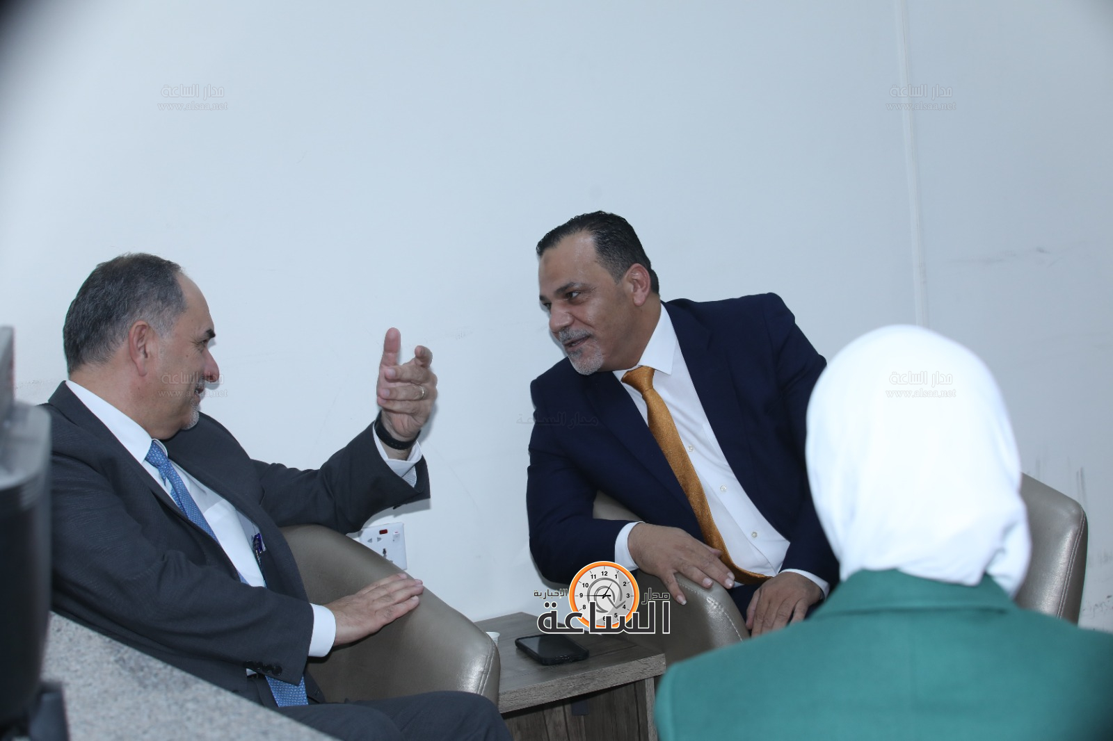 Madar Al-Saa Images 0.7395634774309321