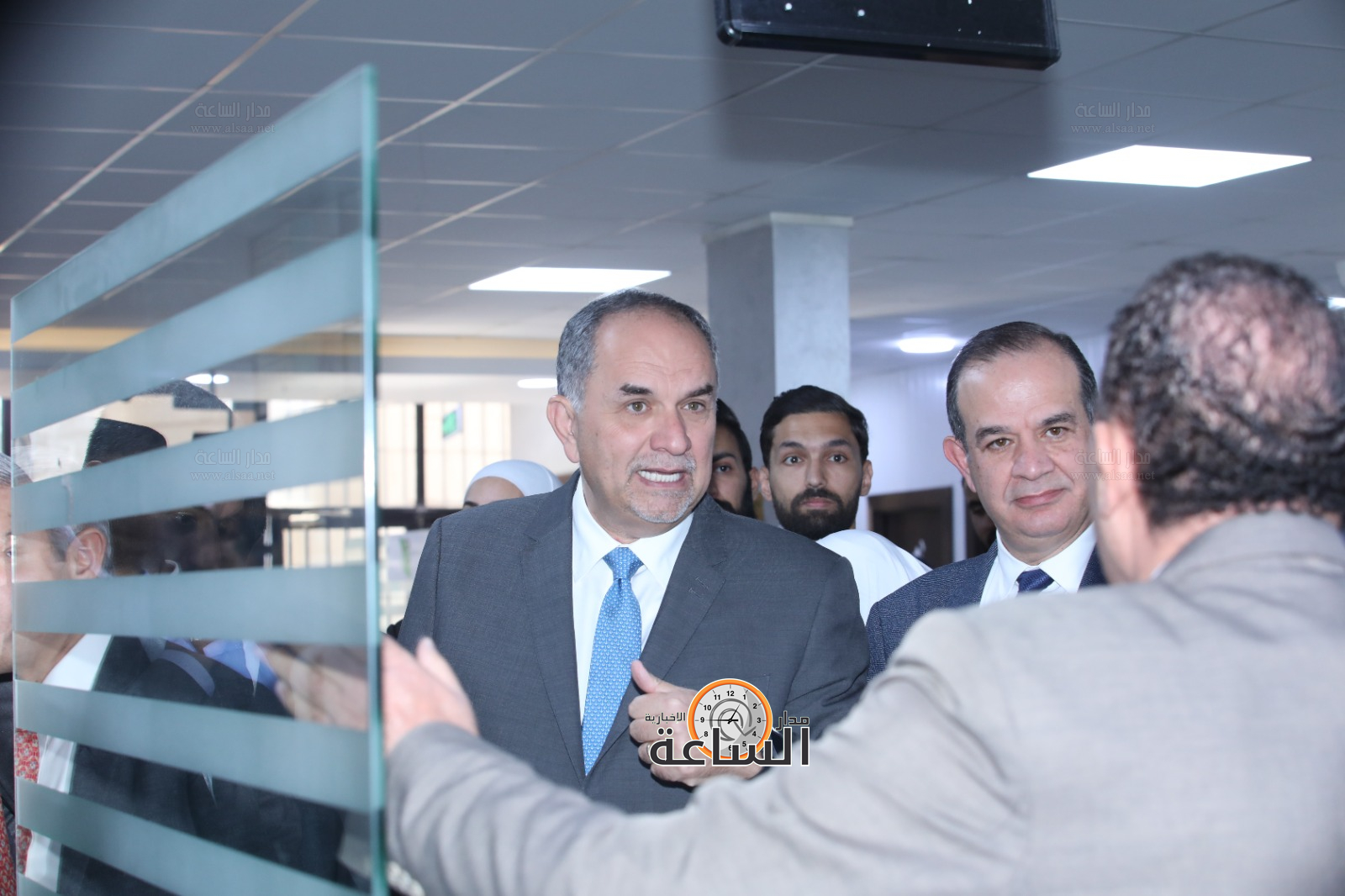 Madar Al-Saa Images 0.19888281617303405