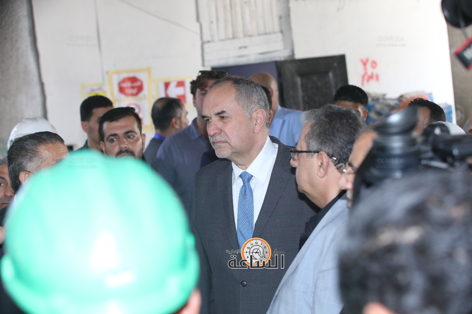 Madar Al-Saa Images 0.16802108740814092