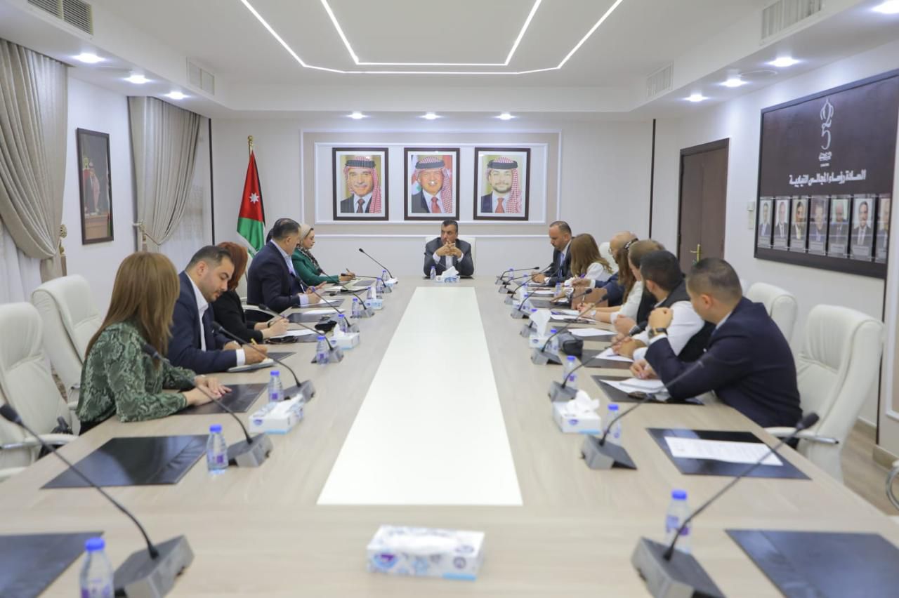 Madar Al-Saa Images 0.07206211079041736