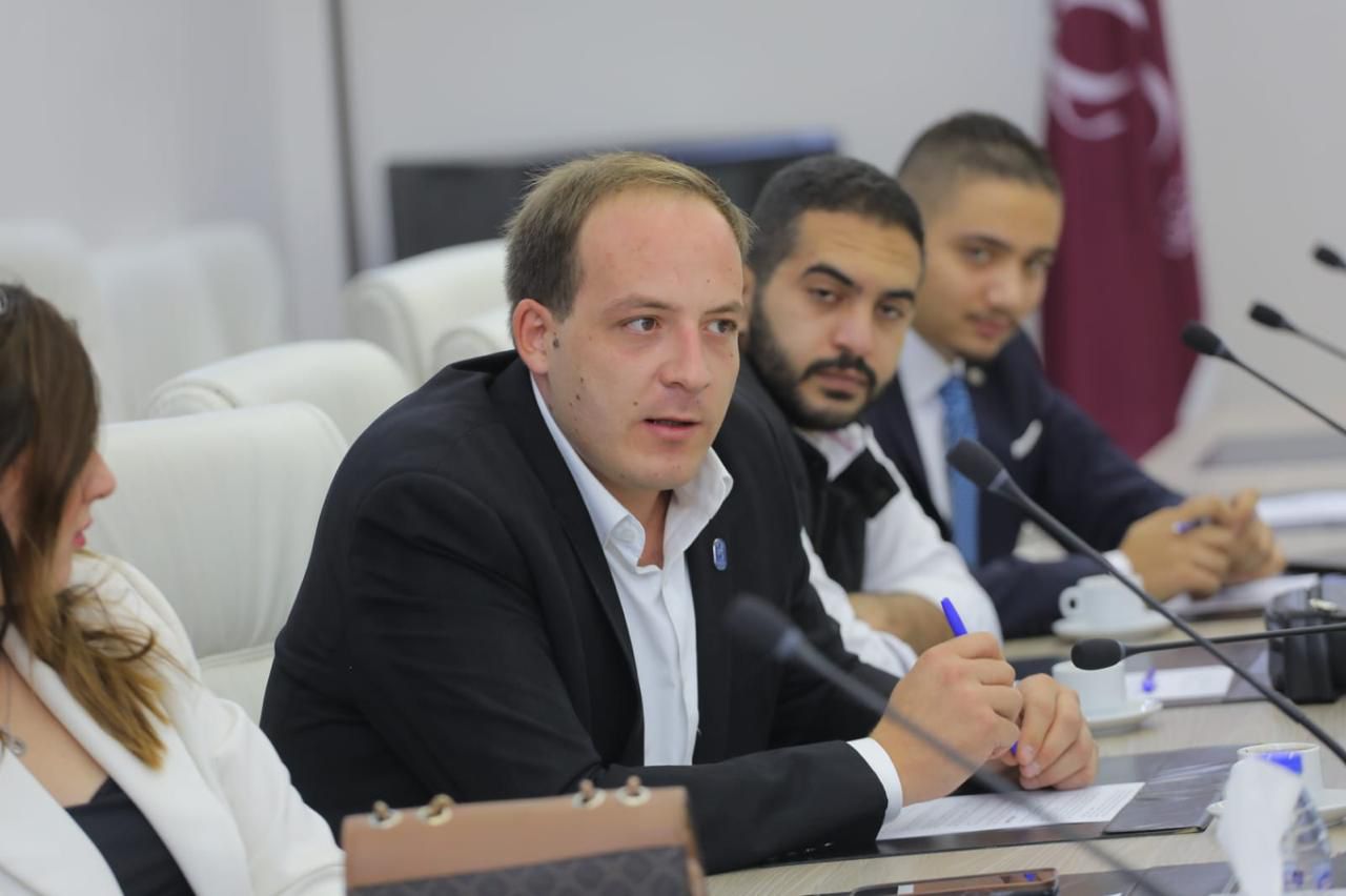 Madar Al-Saa Images 0.31639822042102517