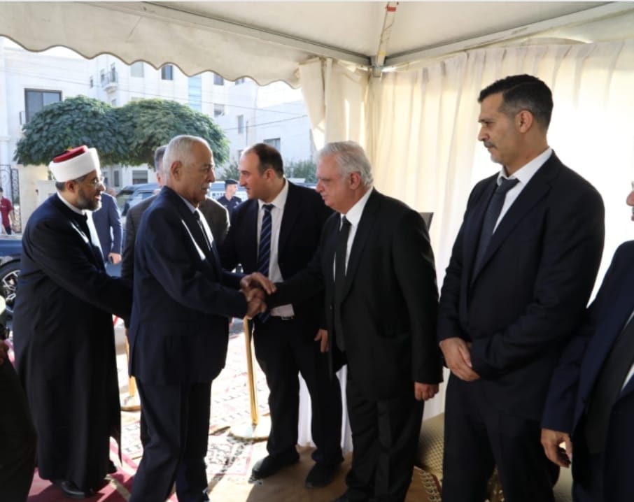 Madar Al-Saa Images 0.7536648105265642