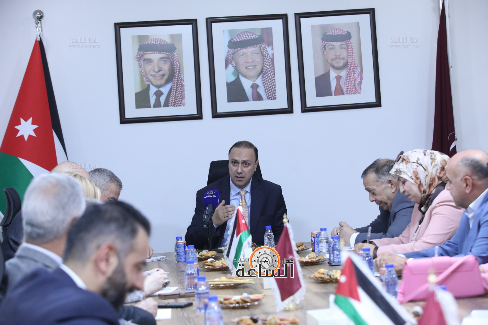 Madar Al-Saa Images 0.7543644491461394