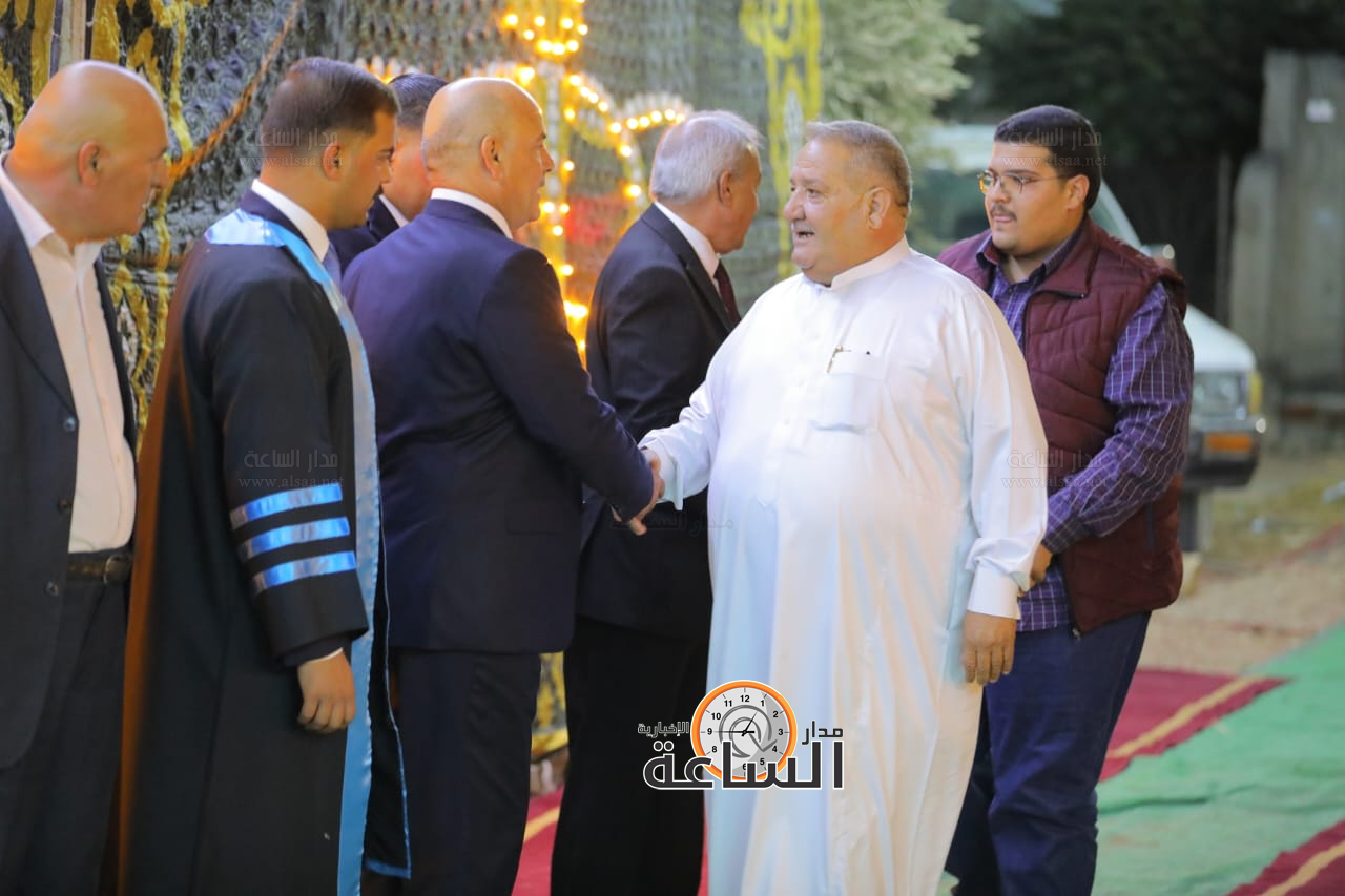 Madar Al-Saa Images 0.47033858441339205