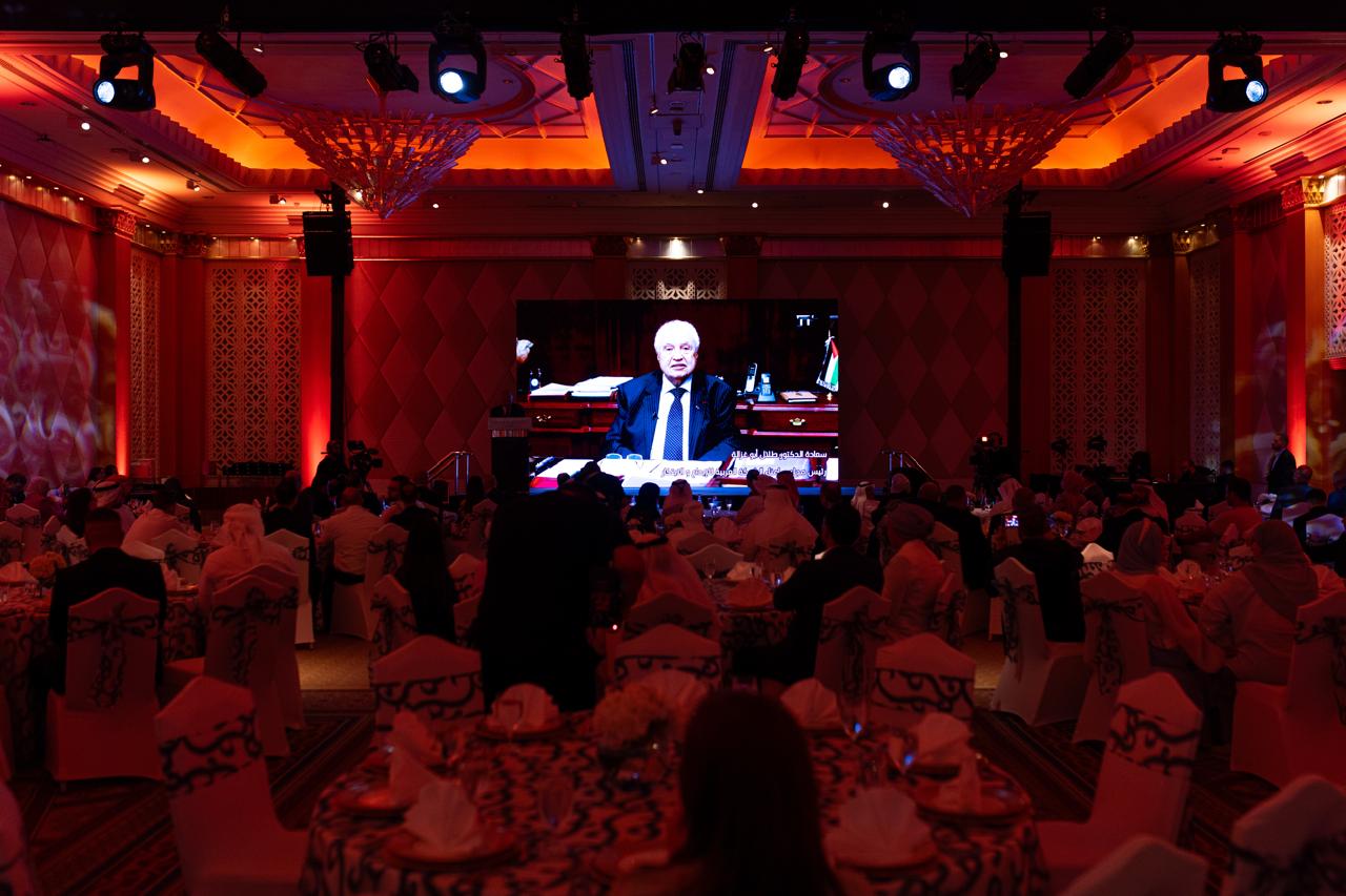 Madar Al-Saa Images 0.9027597639600617