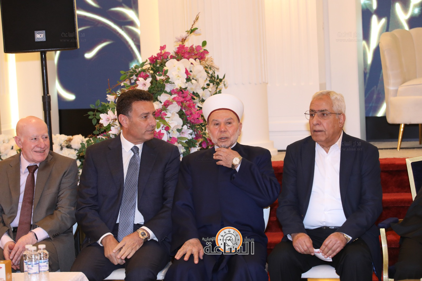 Madar Al-Saa Images 0.5448154645536809