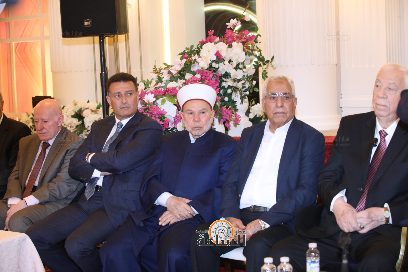 Madar Al-Saa Images 0.7118854000652339