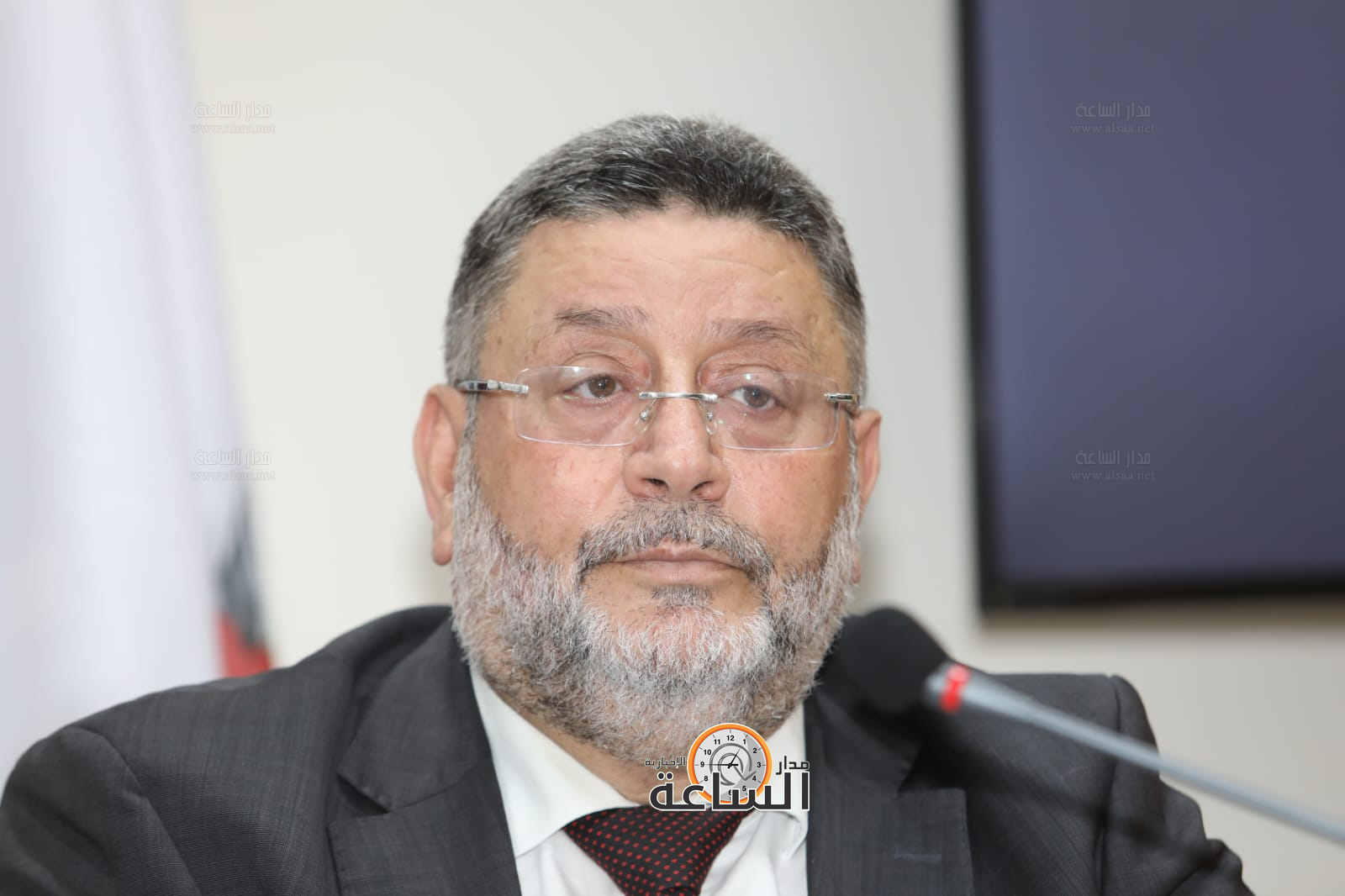 Madar Al-Saa Images 0.6629990637791978