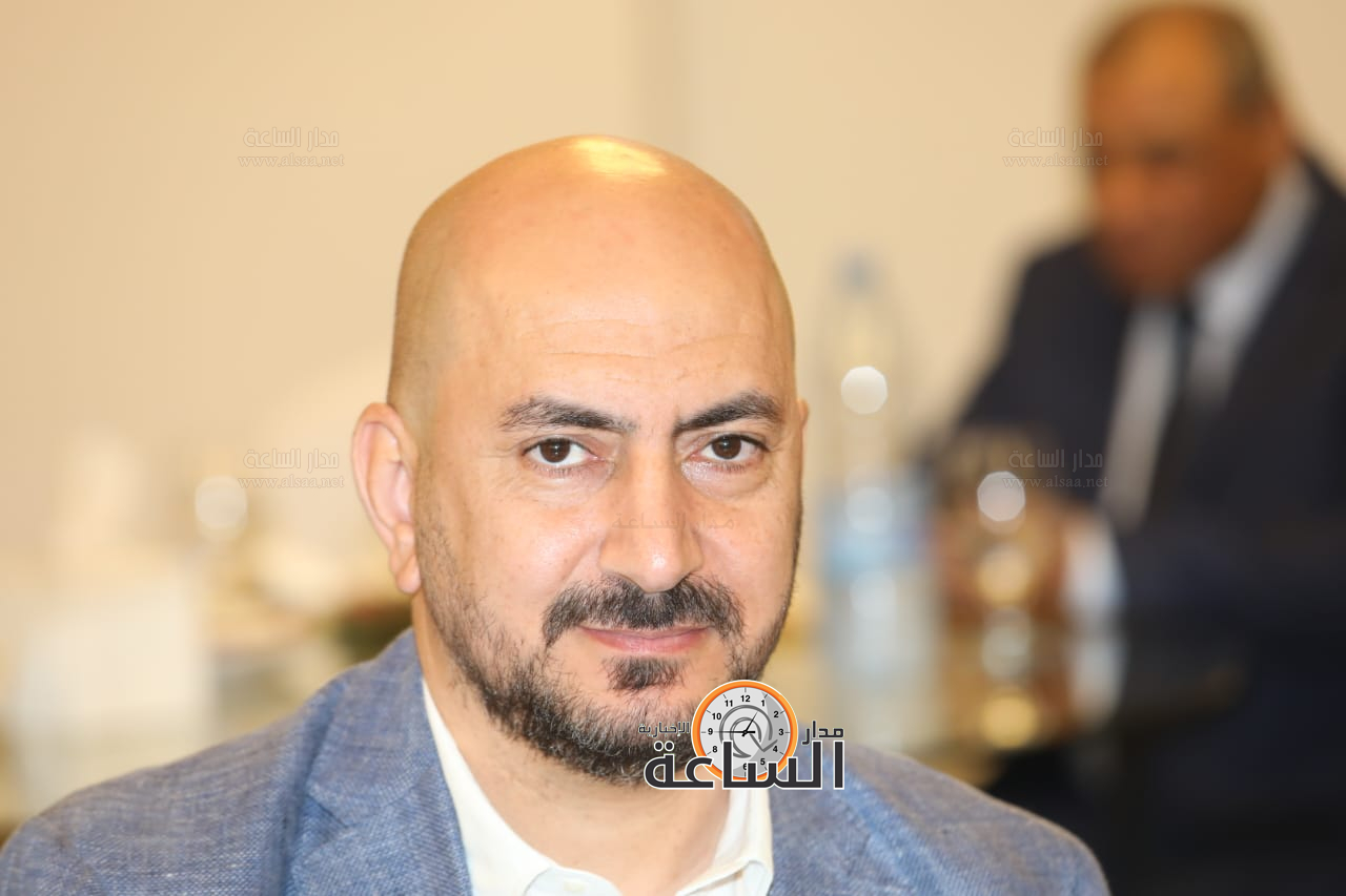 Madar Al-Saa Images 0.5583082849940395