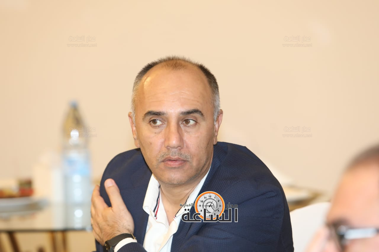 Madar Al-Saa Images 0.979880964262462