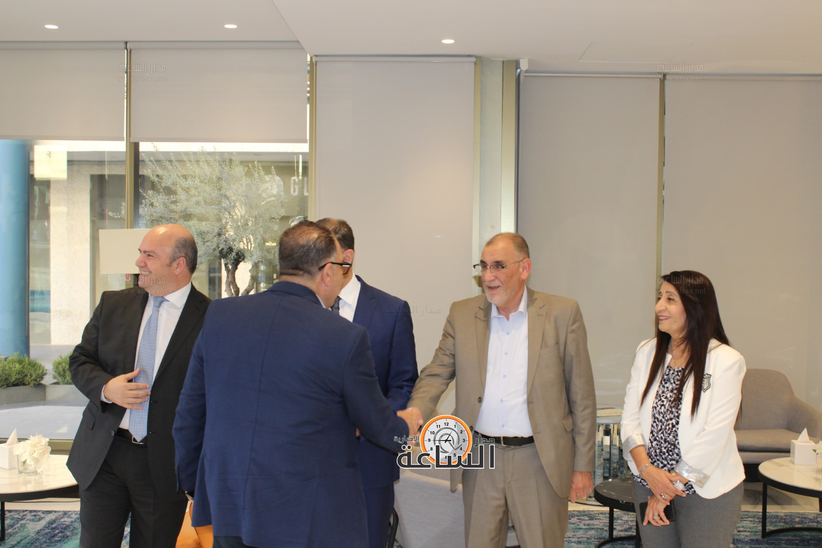 Madar Al-Saa Images 0.631014327726392