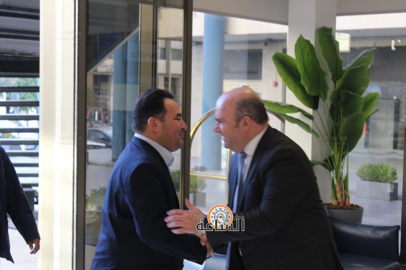 Madar Al-Saa Images 0.6852389161704426