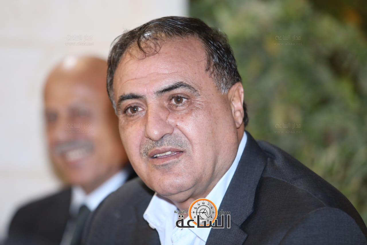 Madar Al-Saa Images 0.7521628982645396