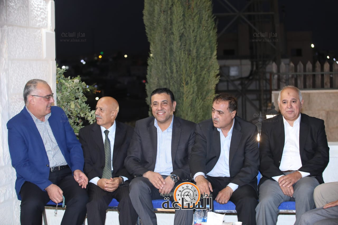 Madar Al-Saa Images 0.745300299149112