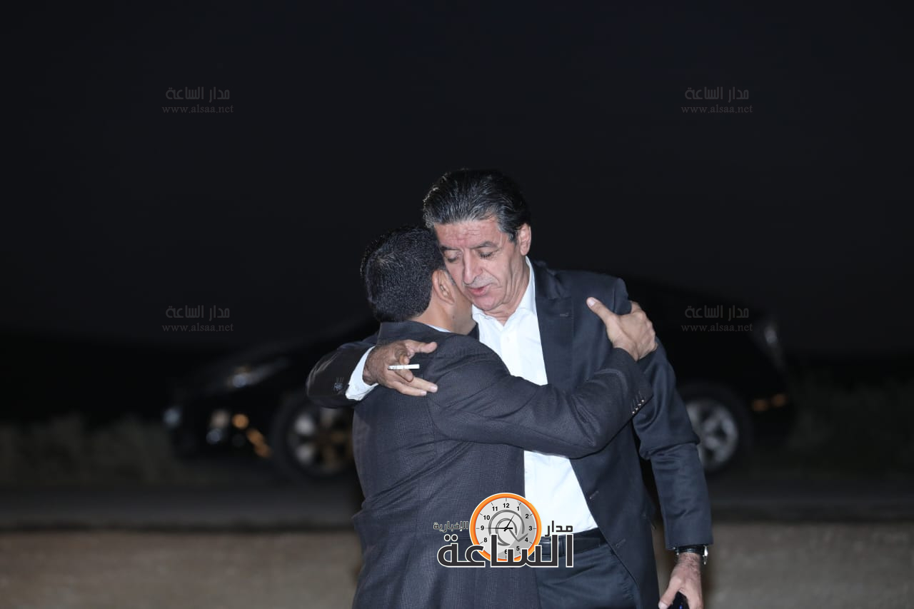 Madar Al-Saa Images 0.402755095688051