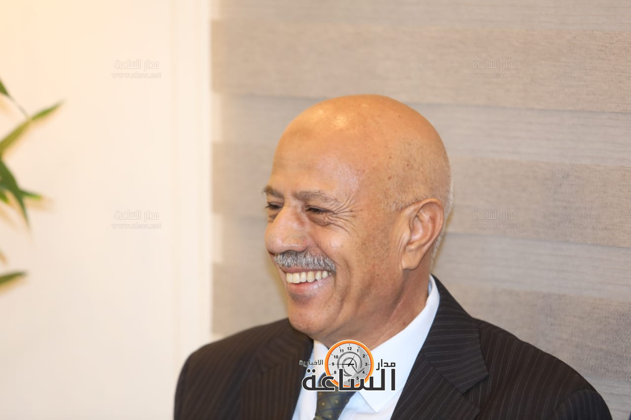 Madar Al-Saa Images 0.1754776582455102