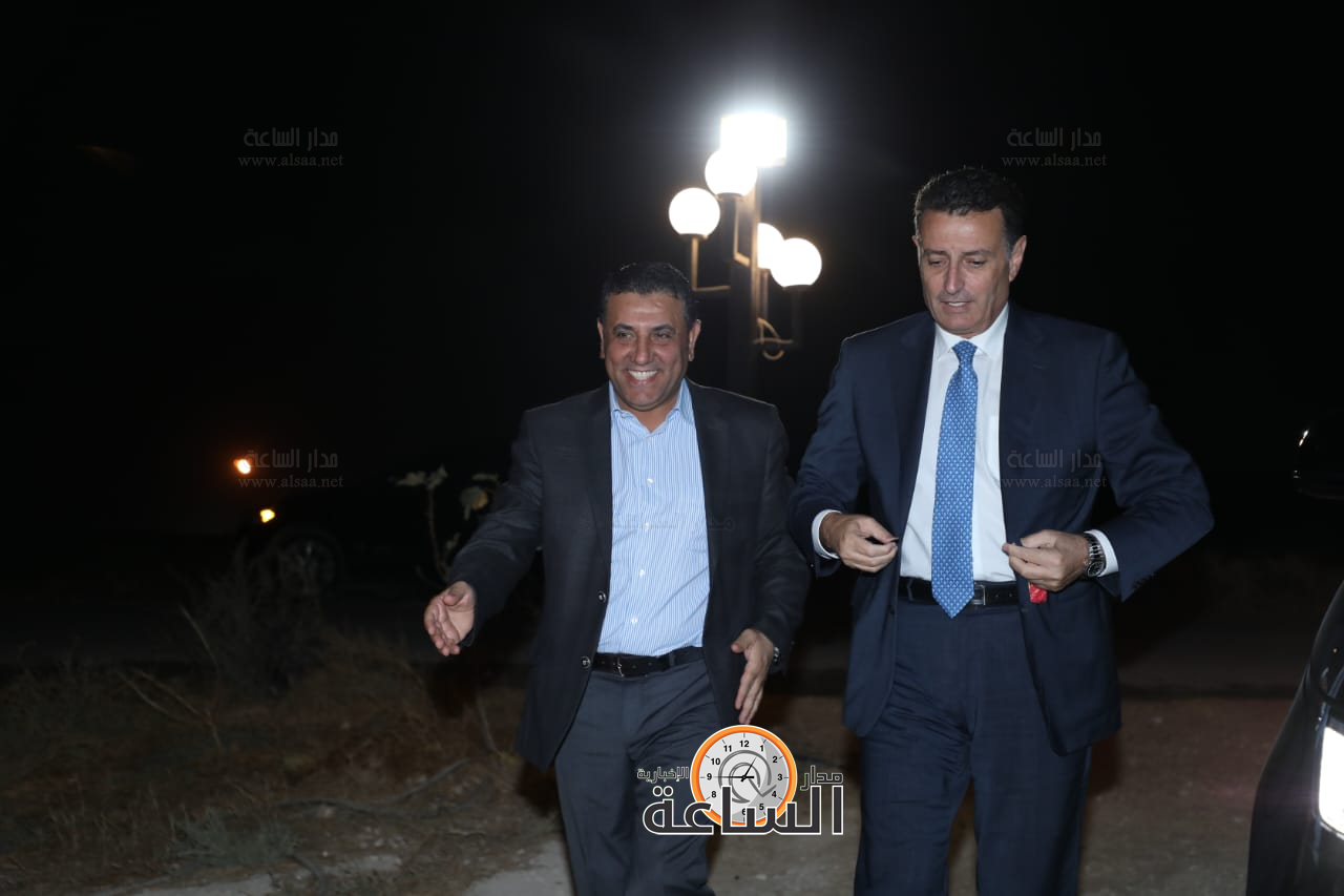 Madar Al-Saa Images 0.023478501836648125