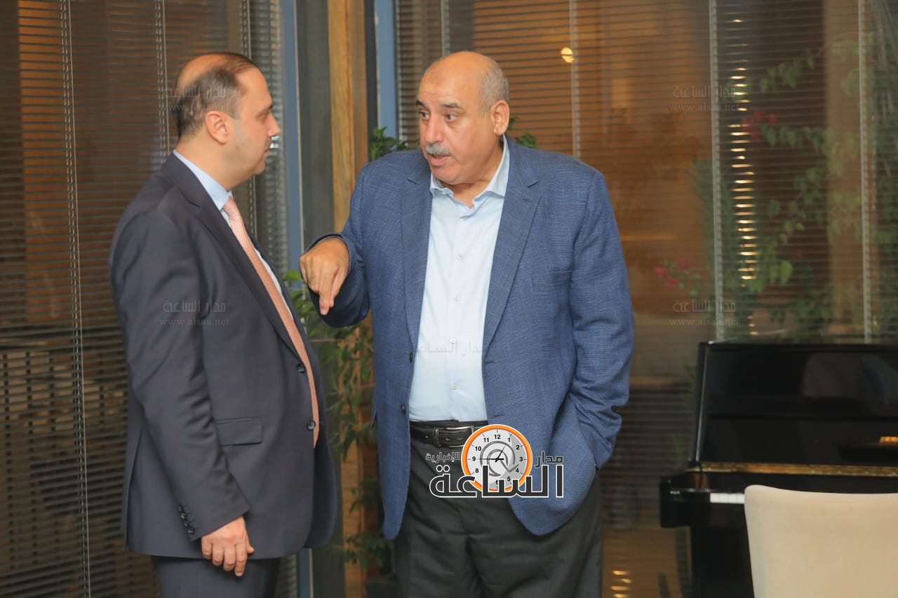 Madar Al-Saa Images 0.743602067740265