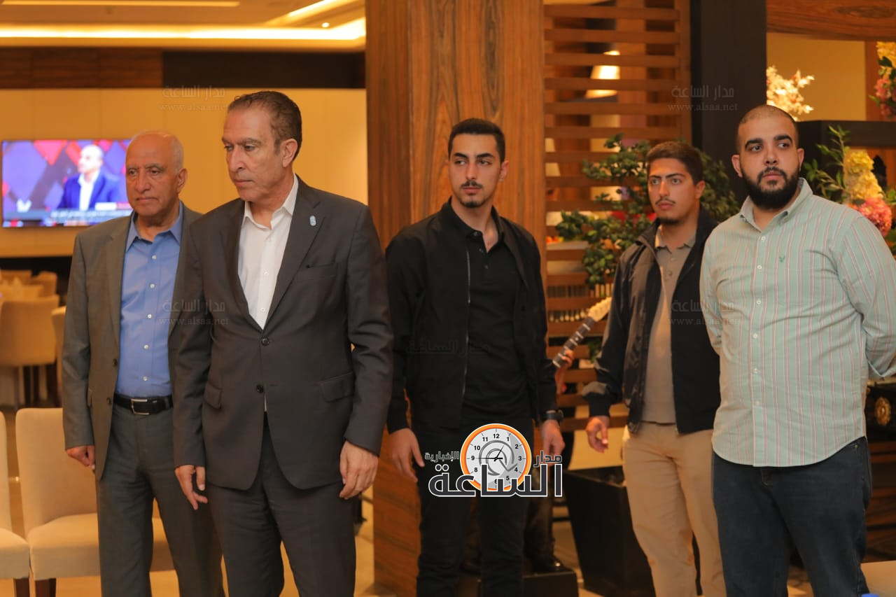 Madar Al-Saa Images 0.7855186449035791