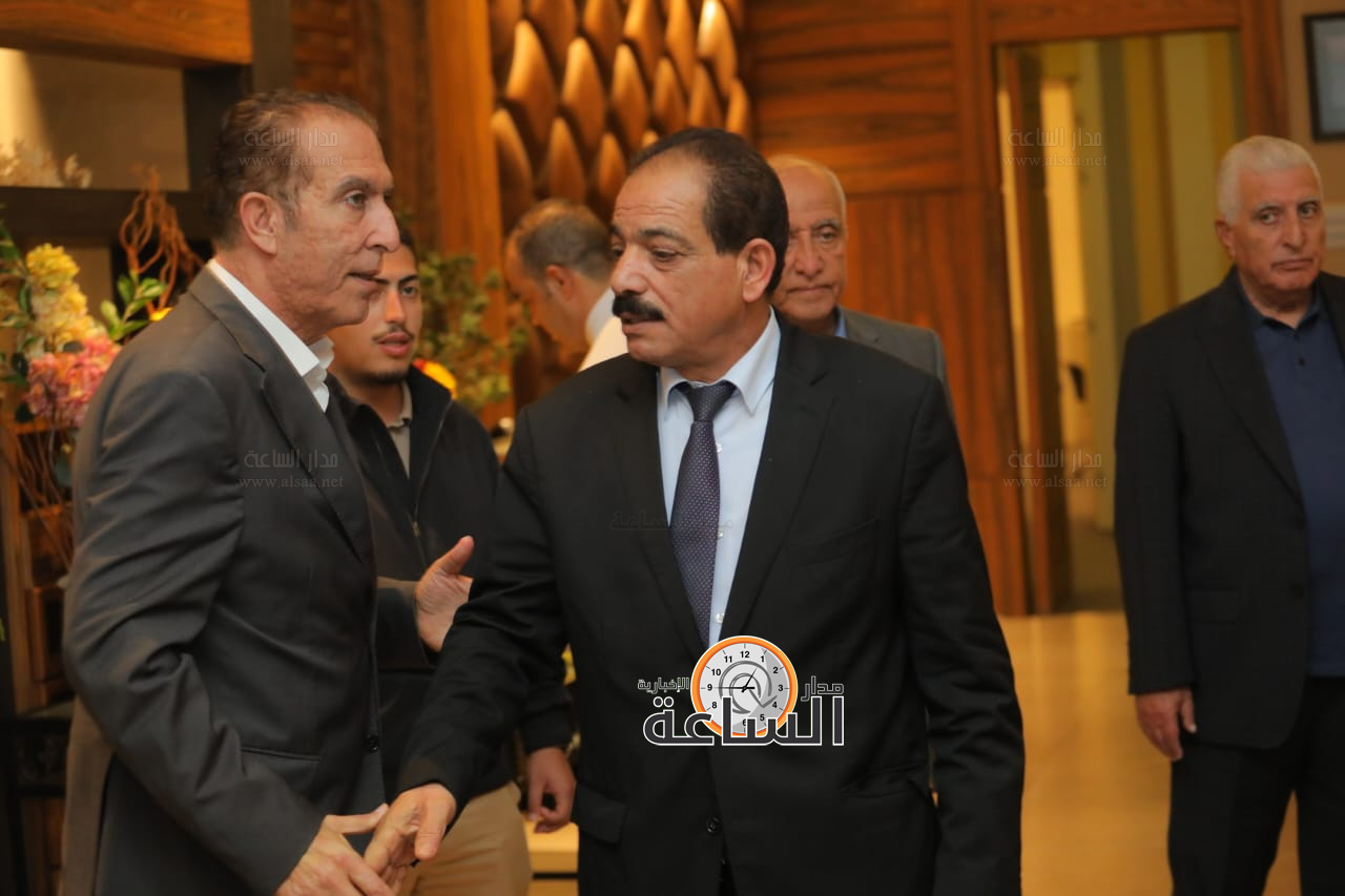 Madar Al-Saa Images 0.45757072883408134