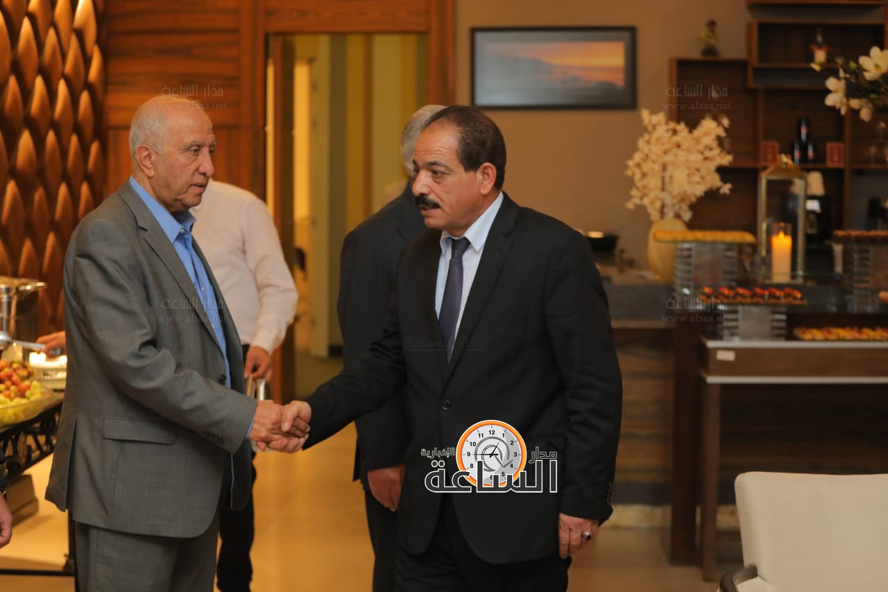 Madar Al-Saa Images 0.6157272452294551