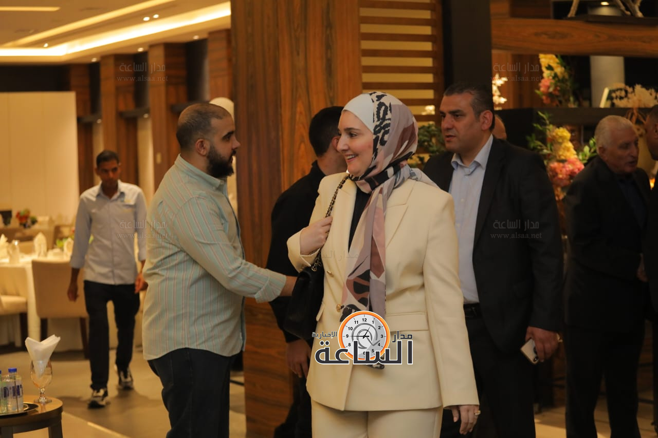 Madar Al-Saa Images 0.9998965068145078