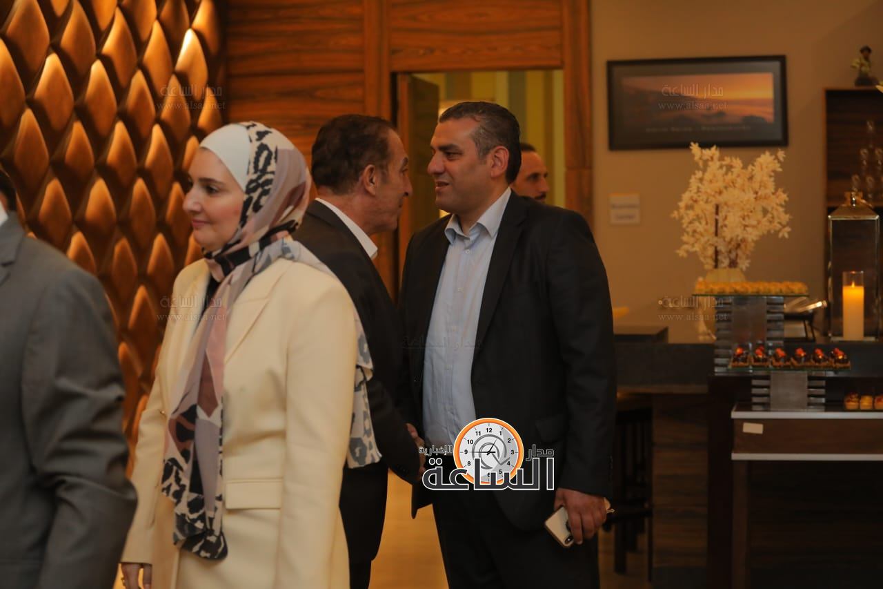 Madar Al-Saa Images 0.5867802268574545