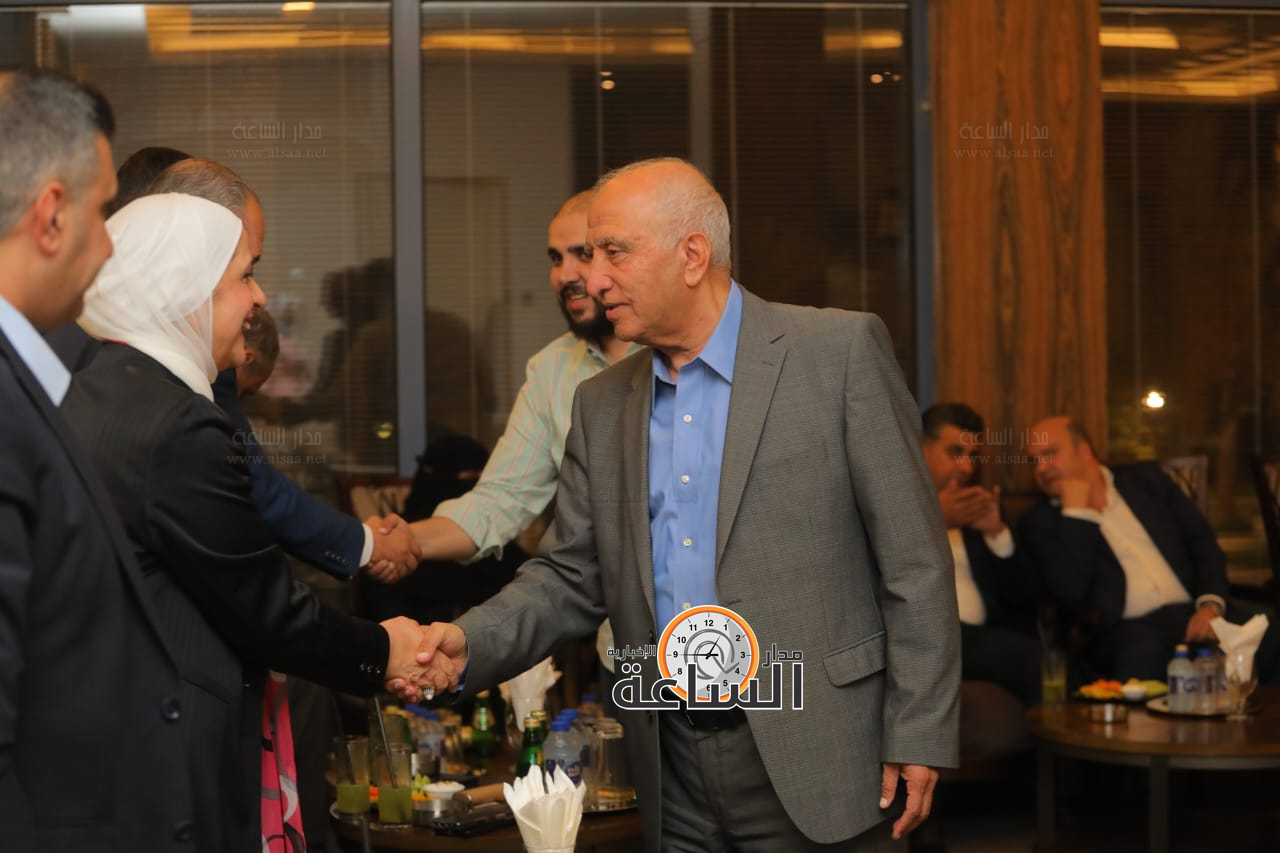 Madar Al-Saa Images 0.4601619189652355