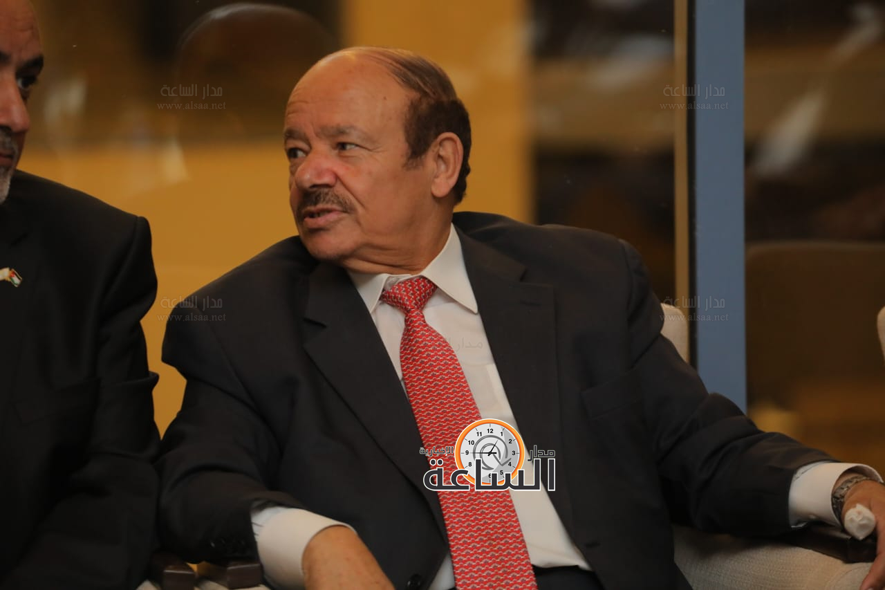 Madar Al-Saa Images 0.876215993162851