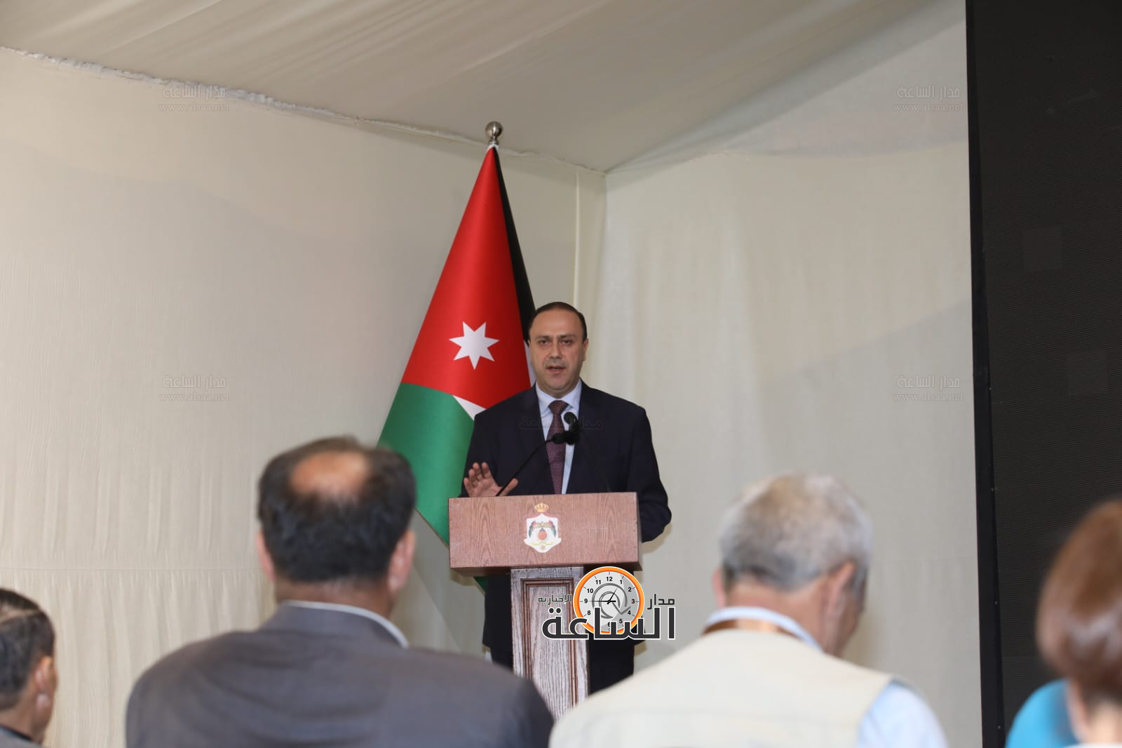 Madar Al-Saa Images 0.19246336317293622