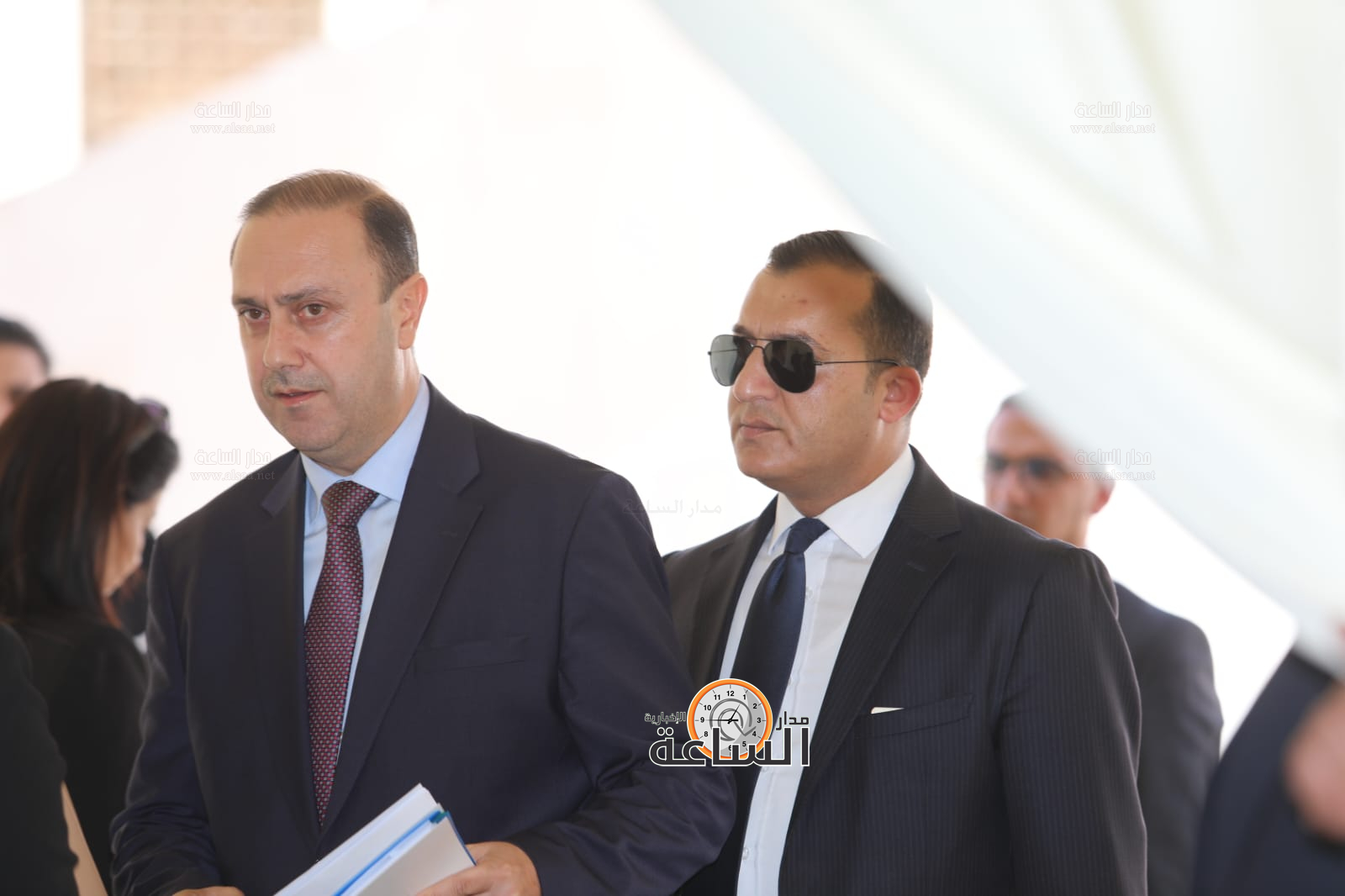 Madar Al-Saa Images 0.3217175622798225